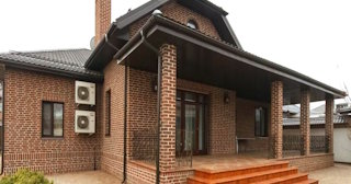 Строительство домов из кирпича с мансардой в Сарапуле | от 3576 рублей